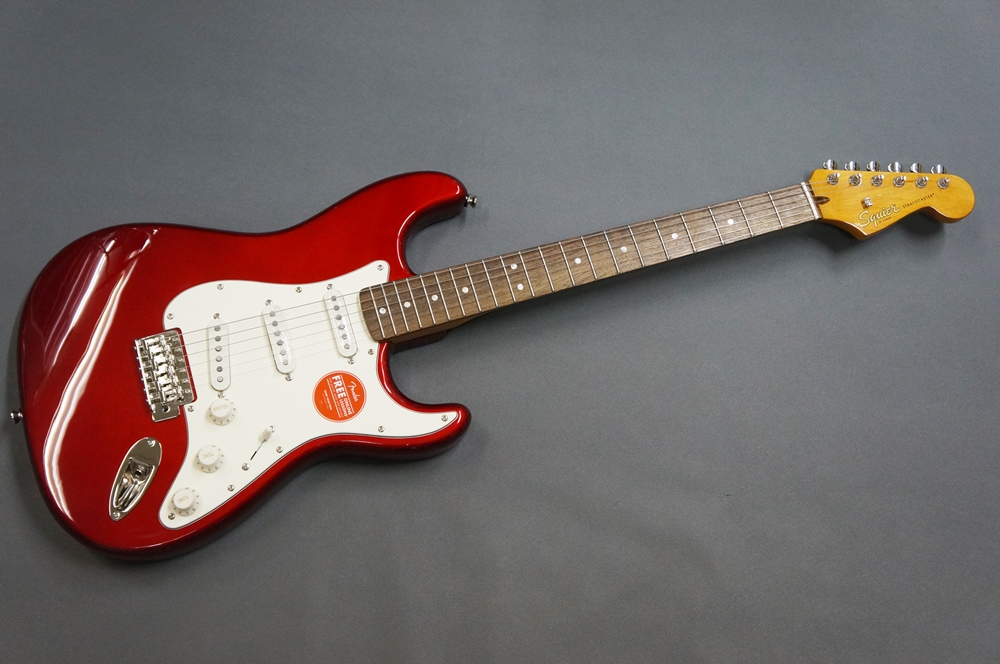Squier Classic Vibe '60s Stratocaster CAR - Candy Apple Red ...
