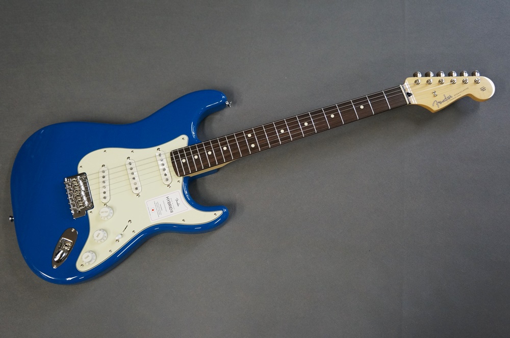 Made　Stratocaster　Maple　FENDER　Blue【ケーブルセット!】　Fender　Japan　in　Hybrid　II　Forest